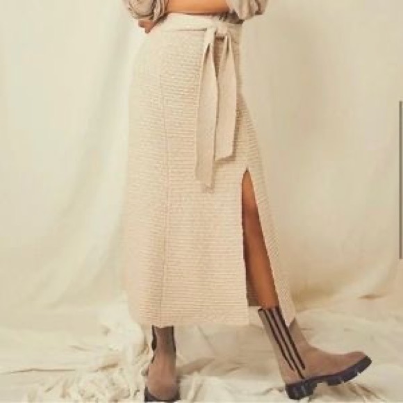 Free People Dresses & Skirts - Claudia Ribbed Skirt